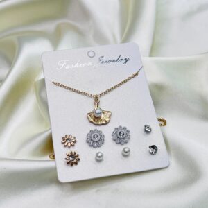 Pendent and earring set