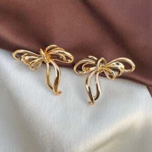 Colour Guarantied Earring