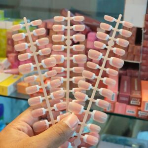 30 piece Nail Set
