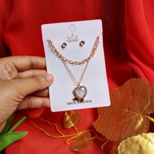 Pendent Set